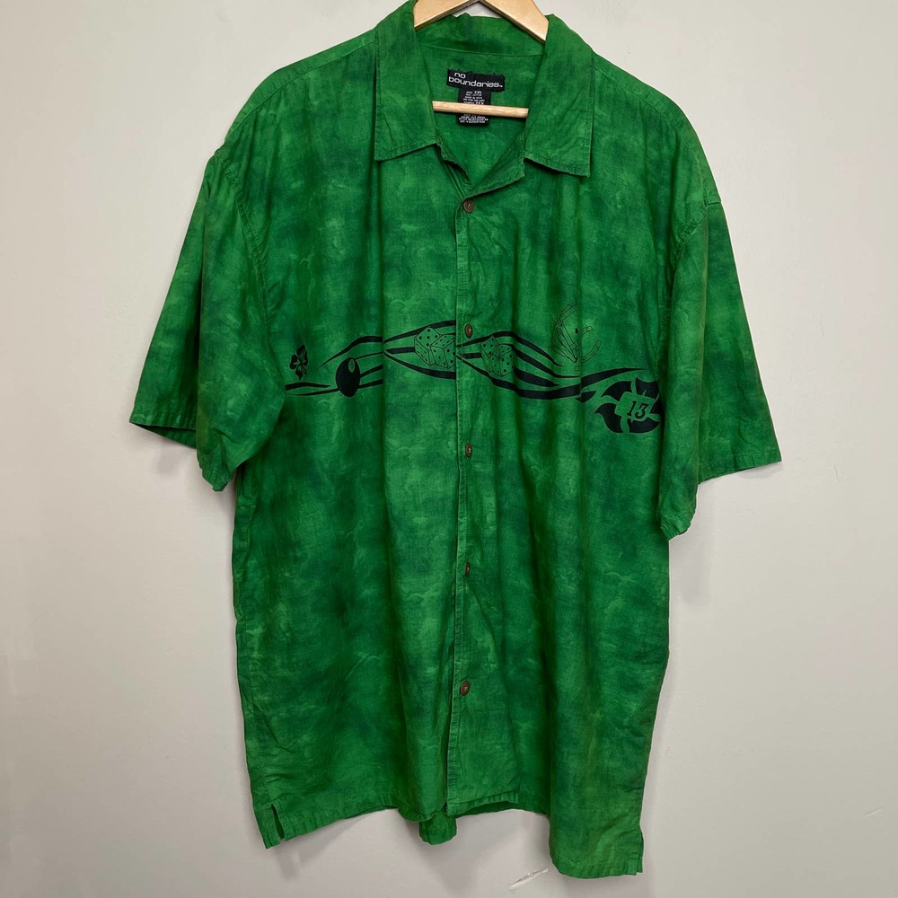 No Boundaries Short Sleeve Button Down Collared Green Graphic 8 Ball Dice Shirt